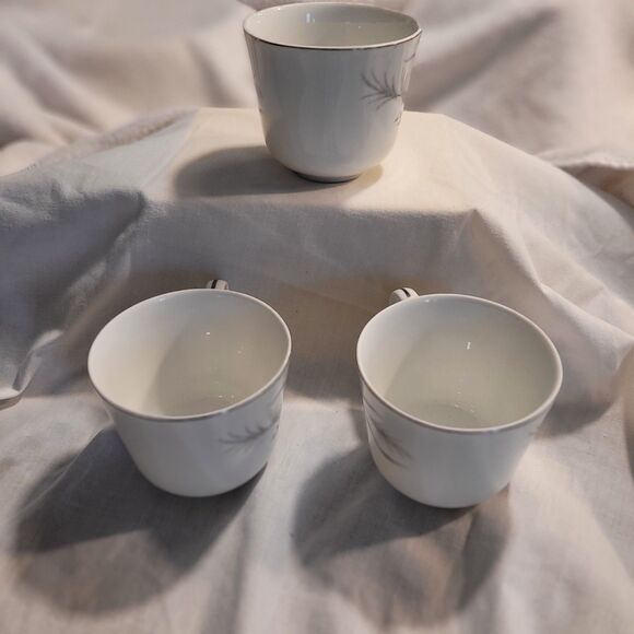 Castlecourt Fine China Wheat Spray Japan 3 Coffee/tea Cups - Picture 4 of 7